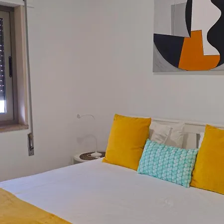 Casa Dos Sinos 2bedroom With Terrace דירה אלבופיירה